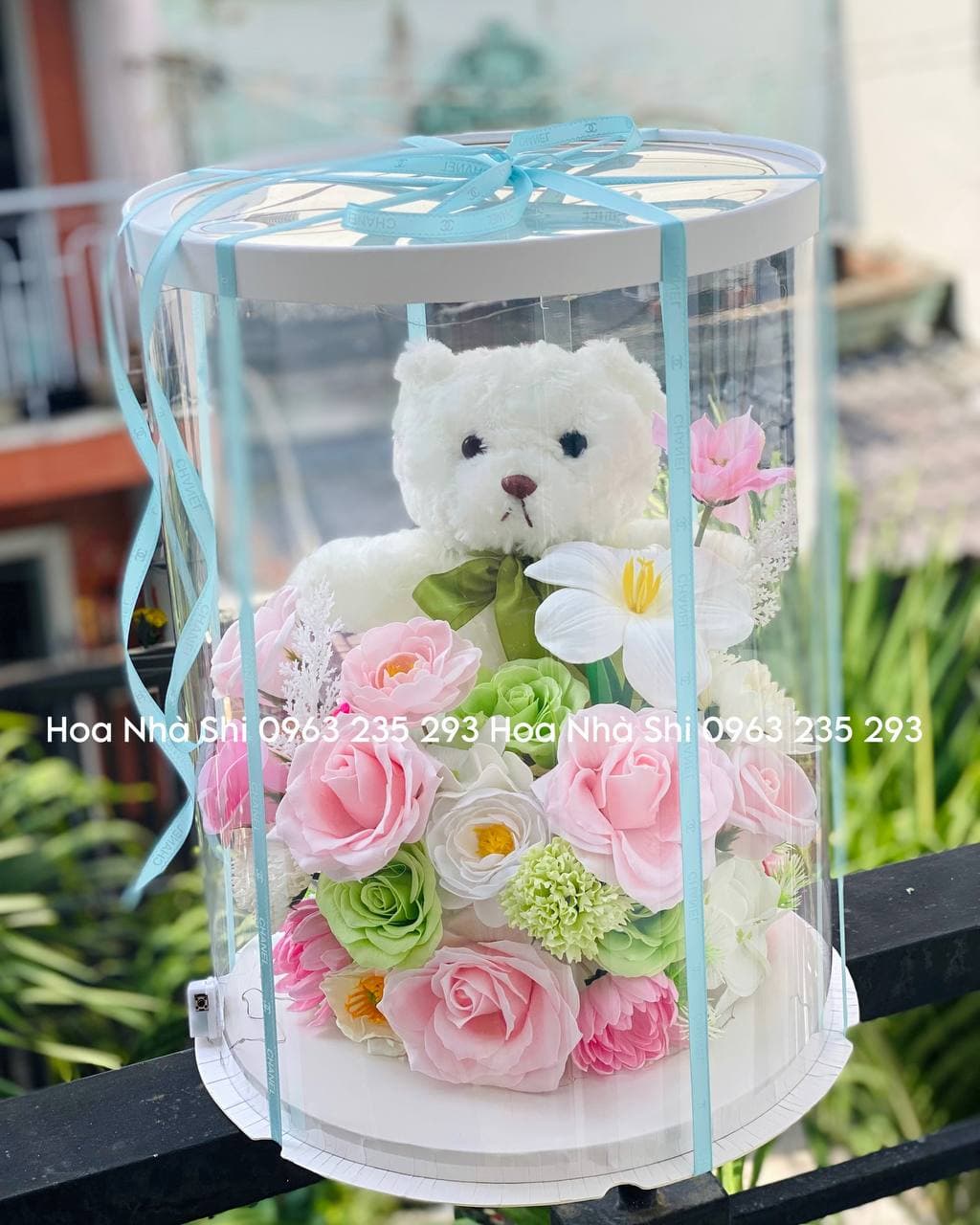 Hộp Hoa Sáp Thơm Gấu Trắng - 291