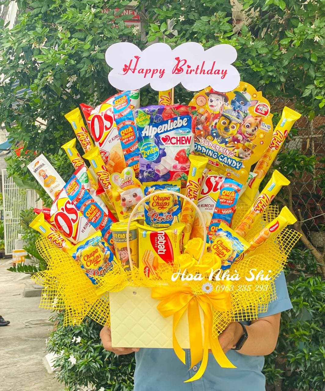 Hoa Bánh Kẹo Sinh Nhật - Vàng - 392
