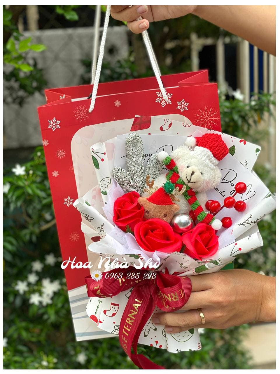 Bó Hoa Gấu Bông Noel - 411